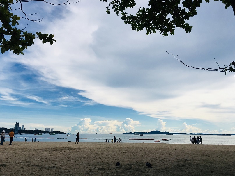 BEACH PATAYA.jpg