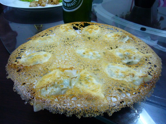 P1130294 大連飯店 焼餃.jpg