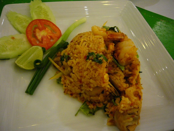 P1140883 Madam Saranair ebichaufan.jpg