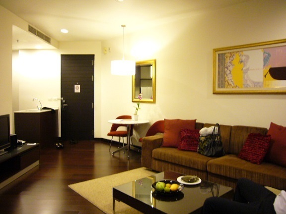 P1150186 Chatrium Hotel Riverside Bangkok.jpg