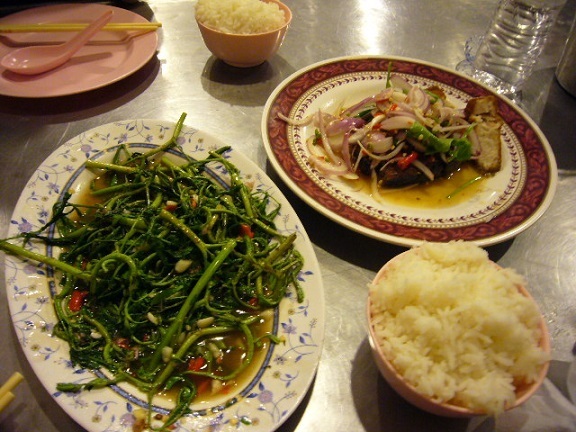P1150780 Saengchai Potchana 野菜.jpg