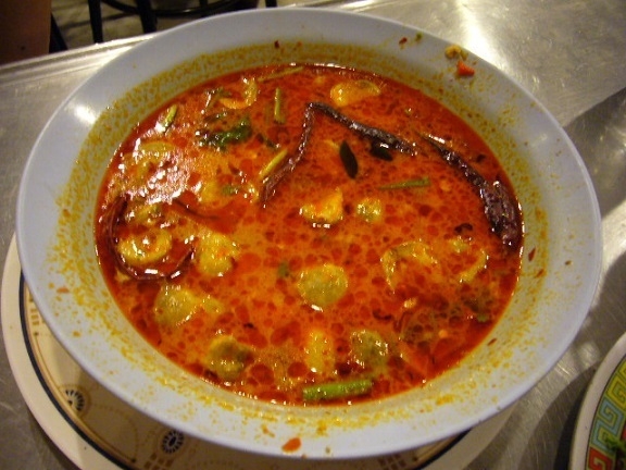 P1150786 Saengchai Potchana トムヤムクン.jpg