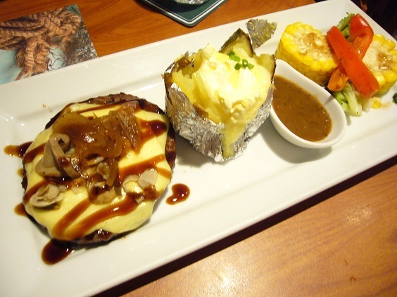 P1200285-1.jpg